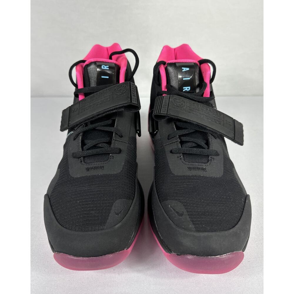 Men's 10.5- Nike Air Force Max Basketball Shoes Black/Pink AR0974-004